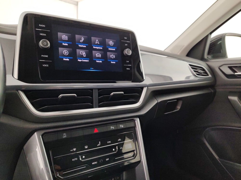 Volkswagen T-Roc usata a Massa-Carrara (12)