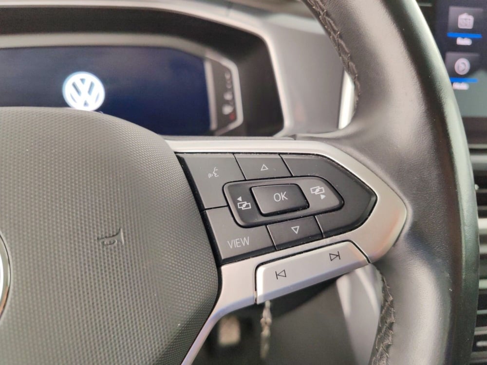 Volkswagen T-Roc usata a Massa-Carrara (13)