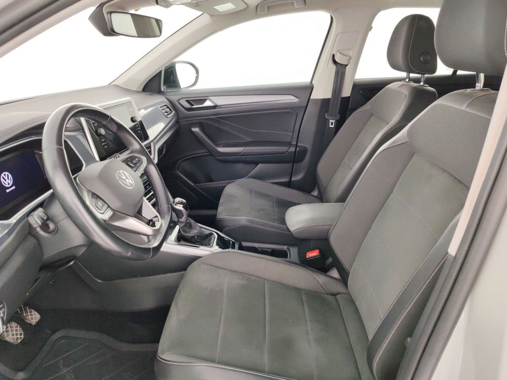 Volkswagen T-Roc usata a Massa-Carrara (7)