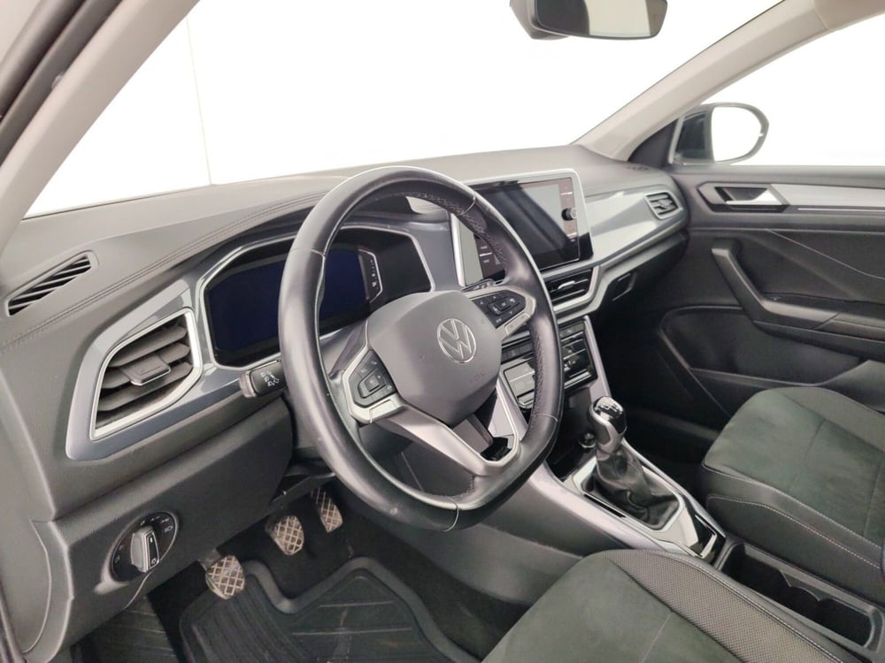 Volkswagen T-Roc usata a Massa-Carrara (8)