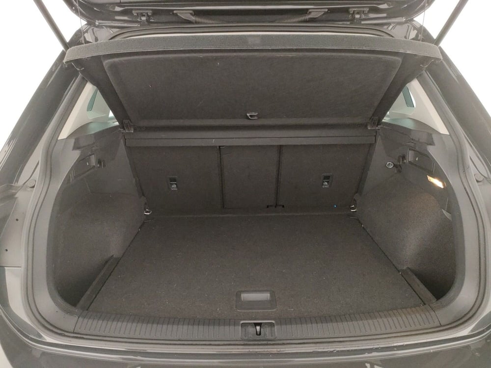 Volkswagen Tiguan usata a Caserta (16)