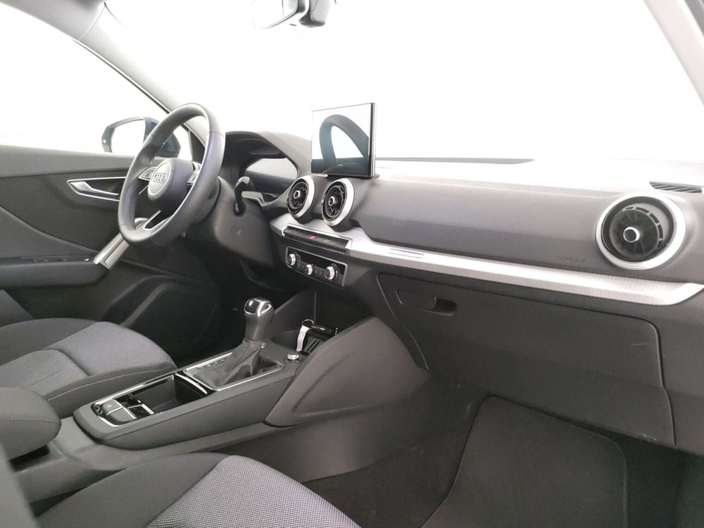 Audi Q2 usata a Napoli (6)