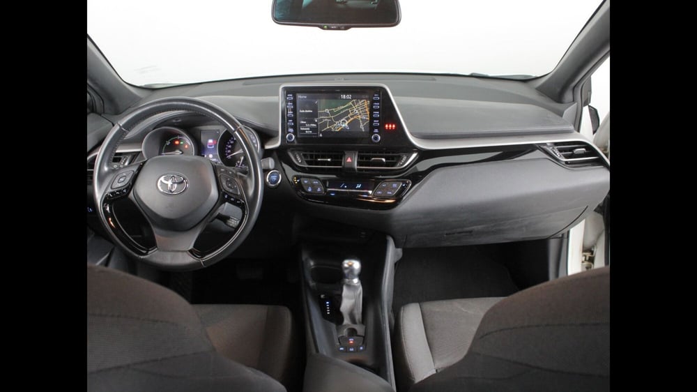 Toyota Toyota C-HR usata a Palermo (8)