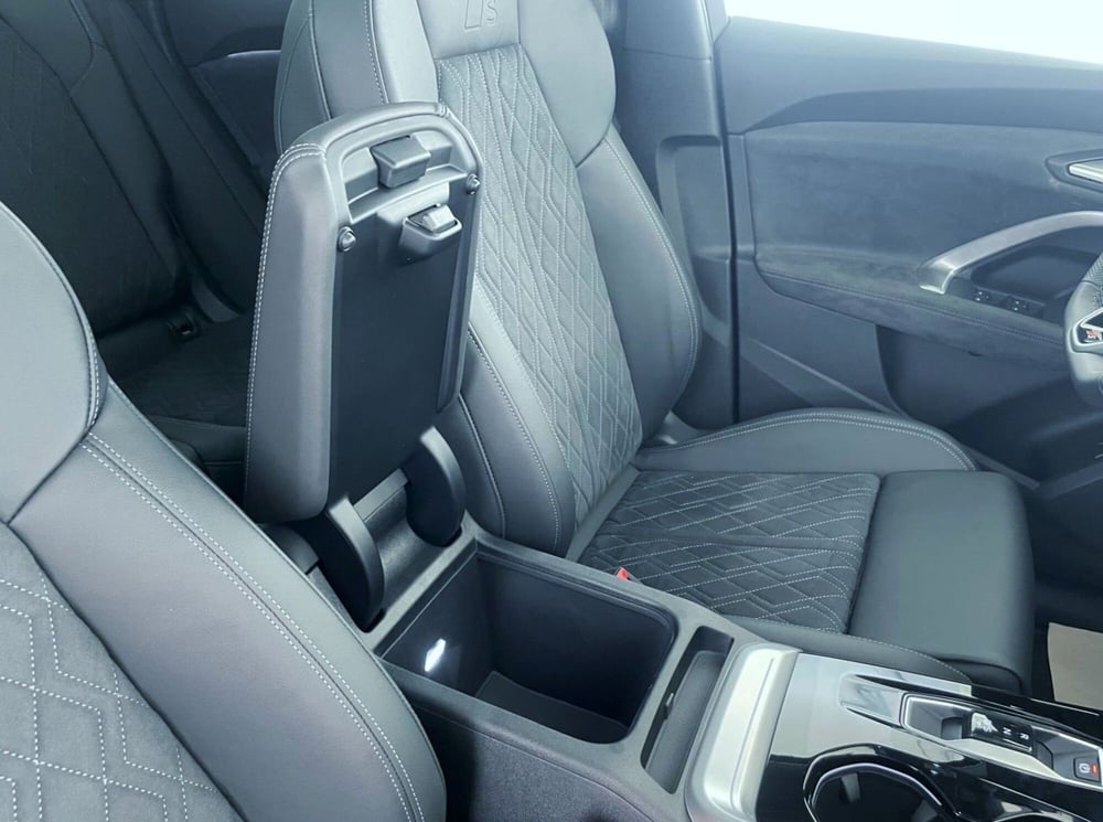 Audi Q5 nuova a Perugia (16)