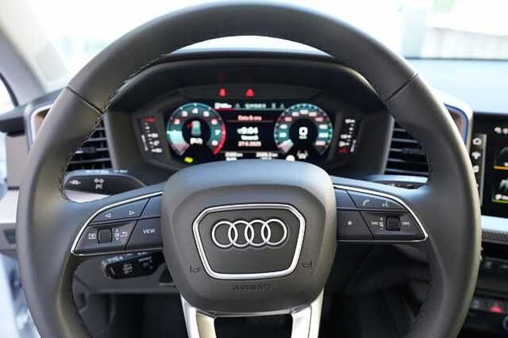 Audi A1 allstreet usata a Rovigo (10)