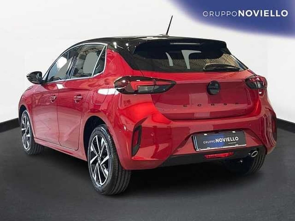Opel Corsa nuova a Salerno (5)