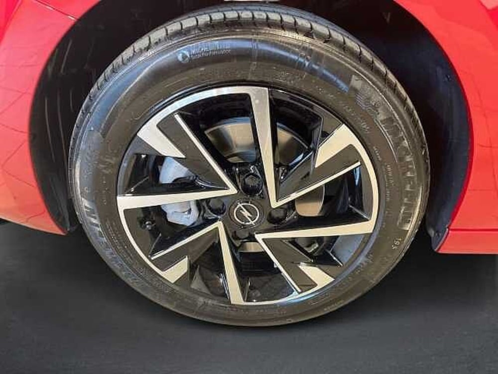 Opel Corsa nuova a Salerno (8)