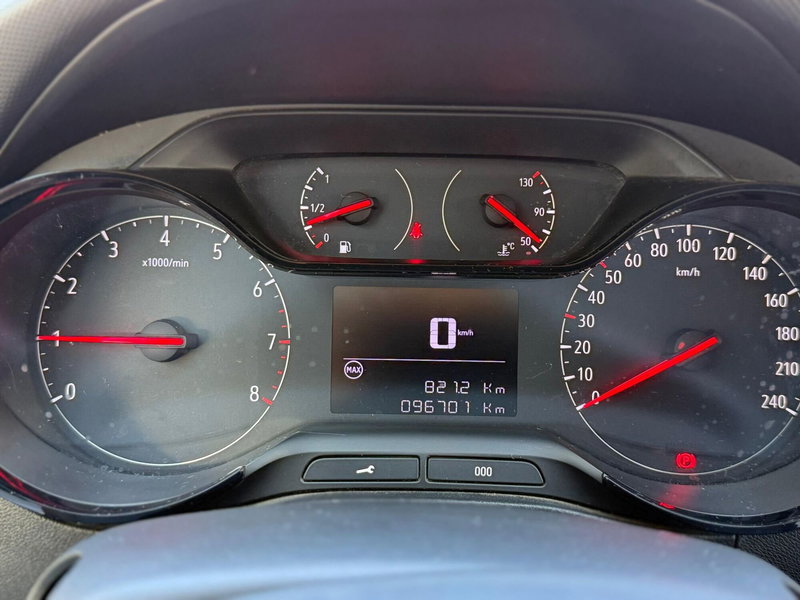 Opel Crossland X usata a Firenze (8)