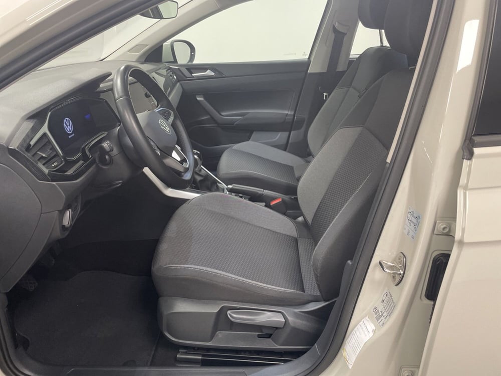 Volkswagen Taigo usata a Varese (10)