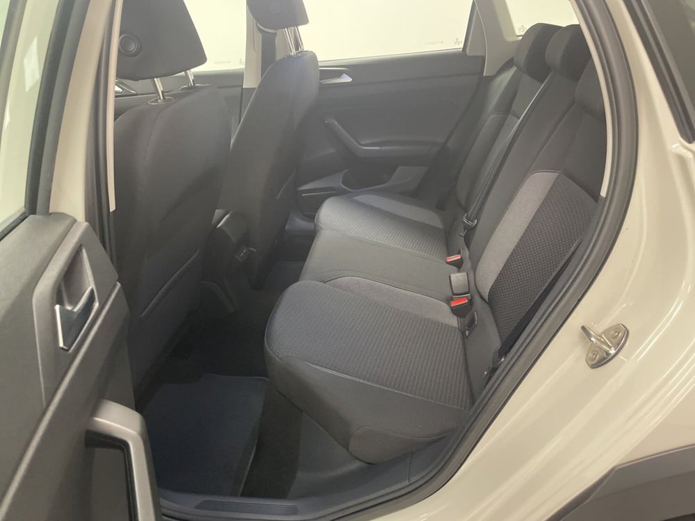 Volkswagen Taigo usata a Varese (12)