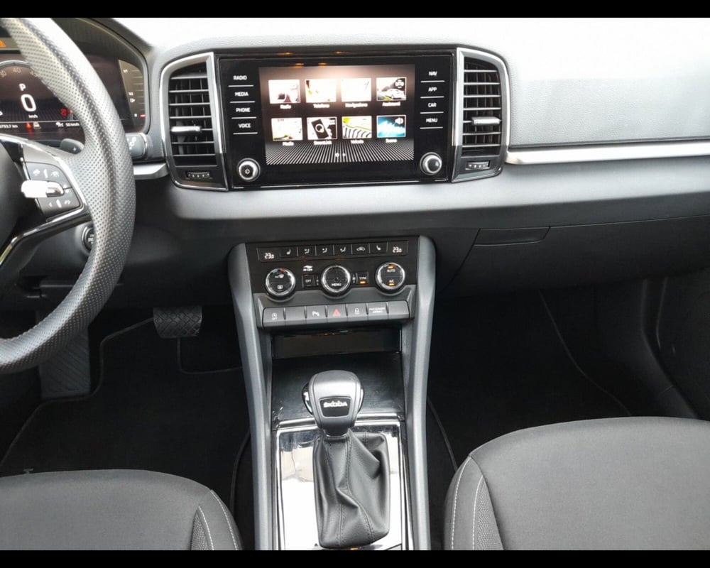 Skoda Karoq usata a Ravenna (11)