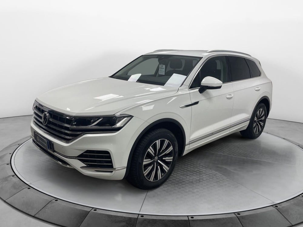 Volkswagen Touareg usata a Varese