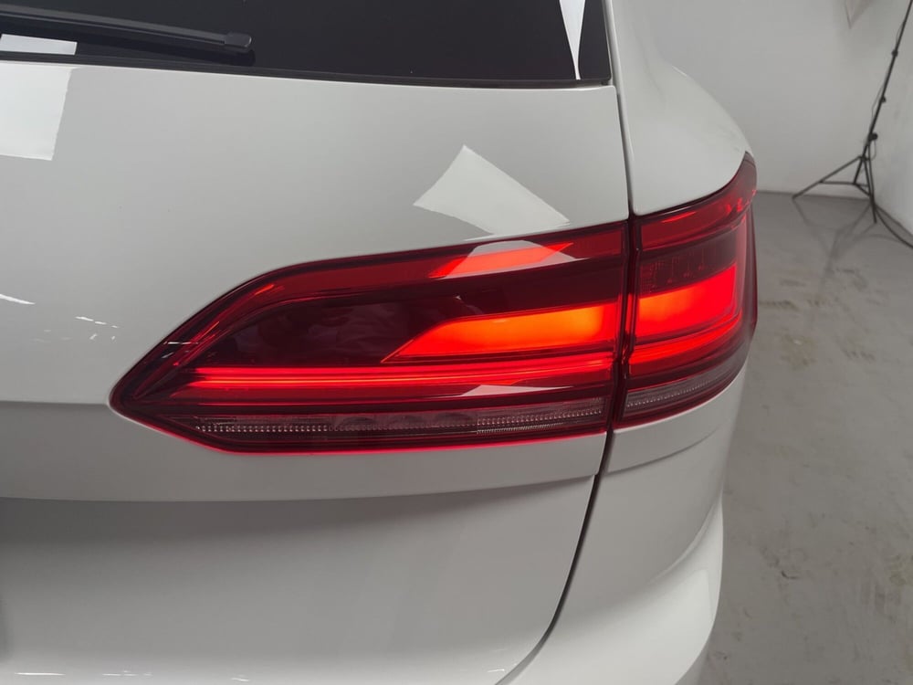 Volkswagen Touareg usata a Varese (16)