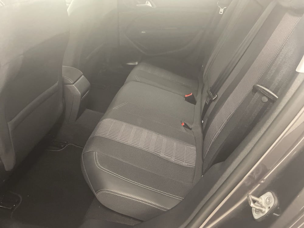 Peugeot 308 SW usata a Varese (9)