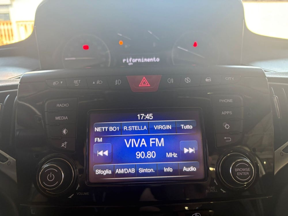 Lancia Ypsilon usata a Monza e Brianza (19)