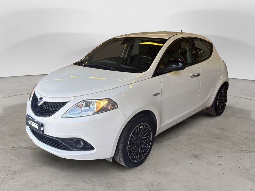 Lancia Ypsilon usata a Monza e Brianza (2)