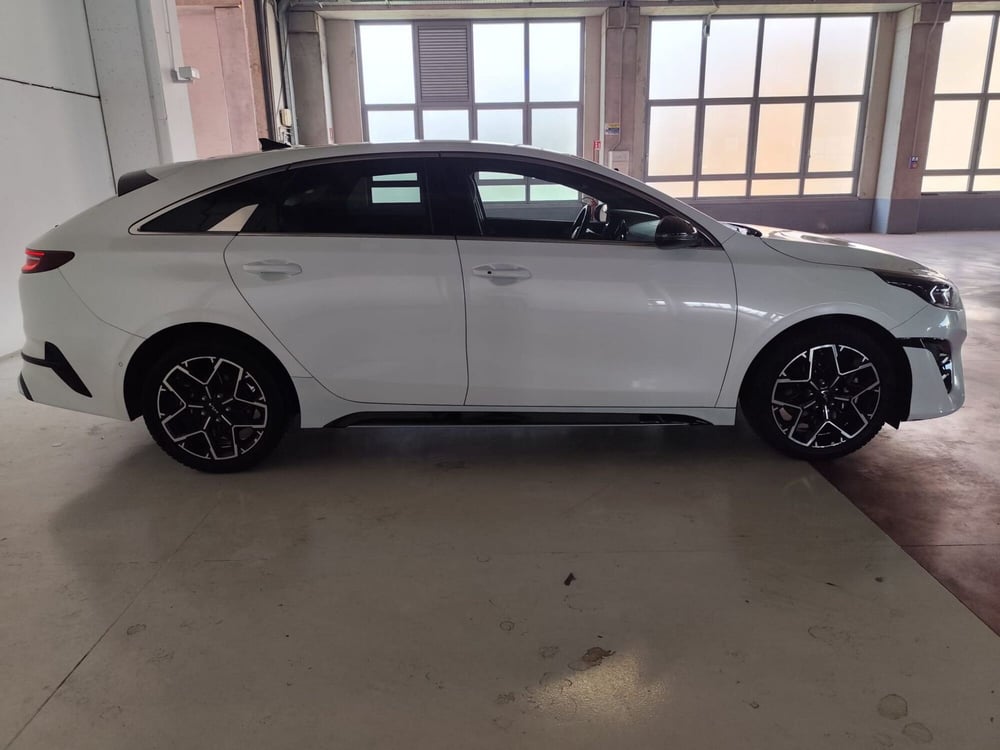 Kia ProCeed usata a Milano (7)