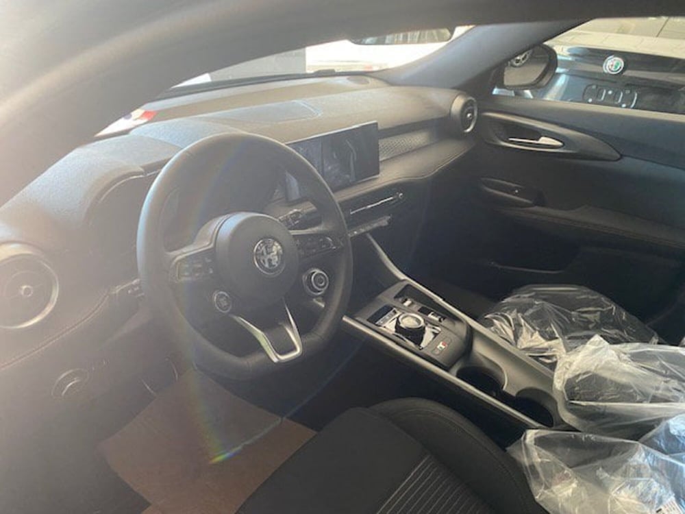 Alfa Romeo Tonale nuova a Benevento (12)