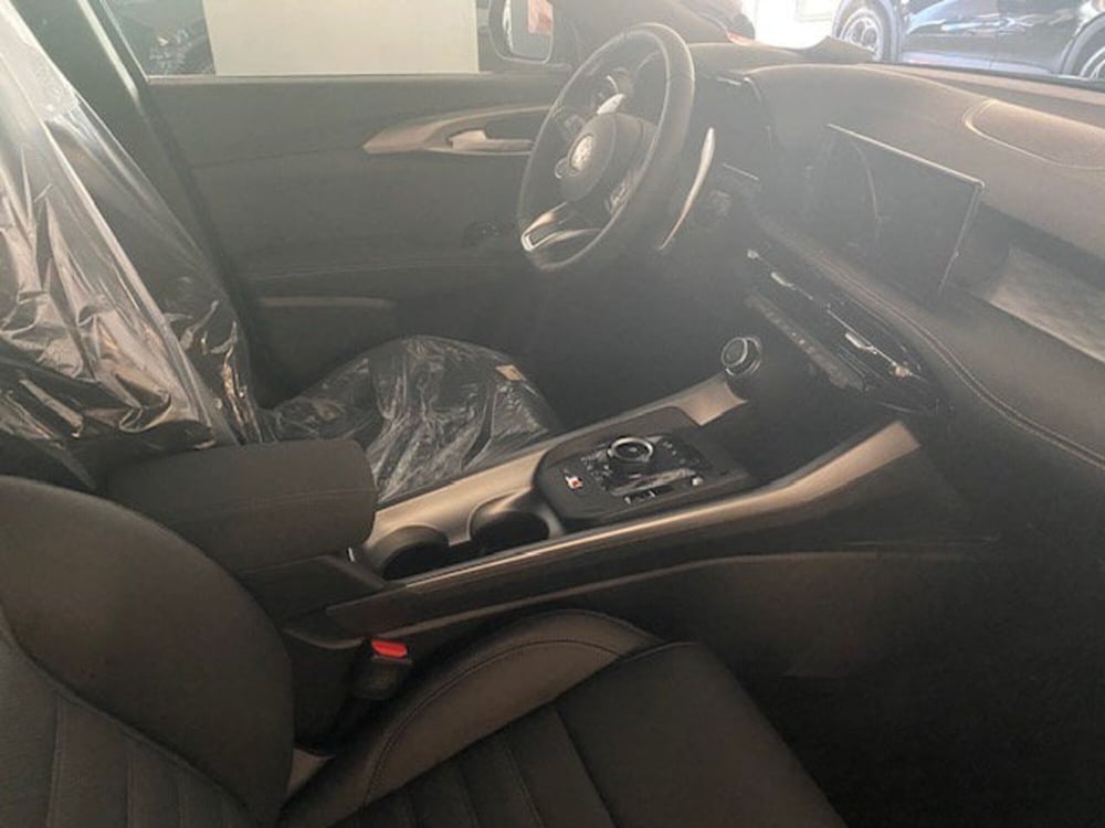 Alfa Romeo Tonale nuova a Benevento (13)