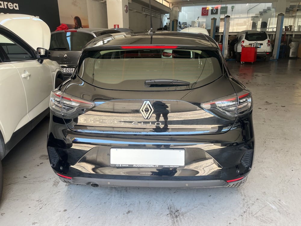 Renault Clio usata a L'Aquila (10)
