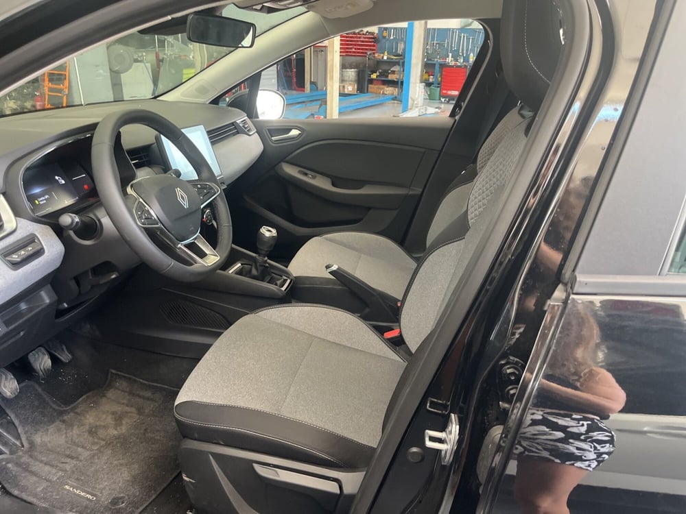 Renault Clio usata a L'Aquila (6)