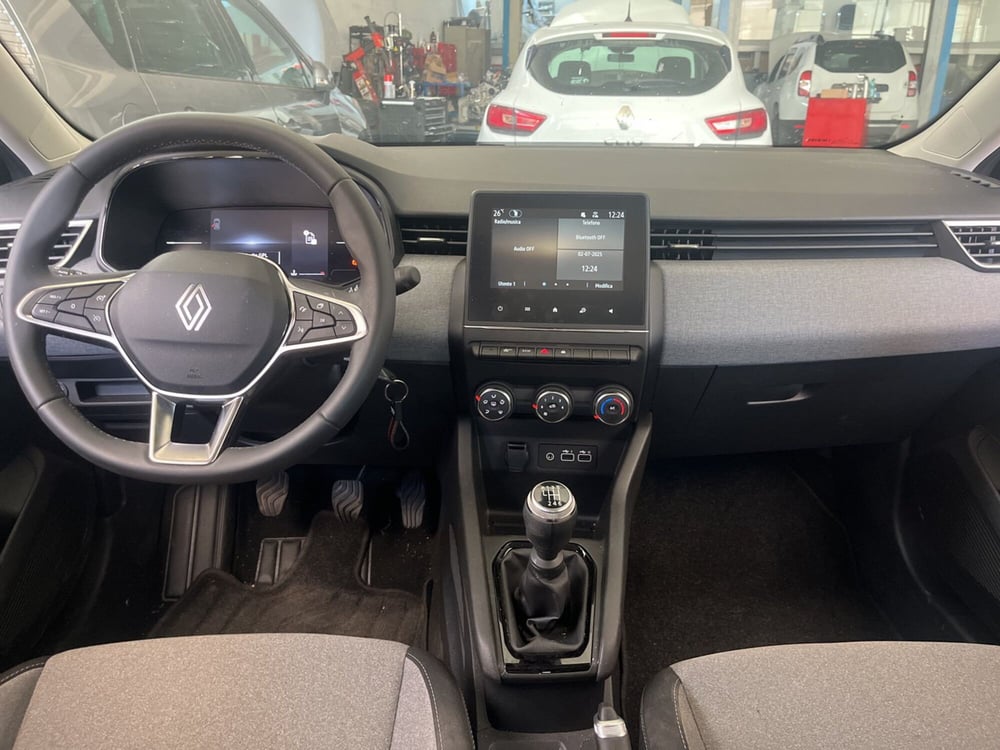 Renault Clio usata a L'Aquila (8)