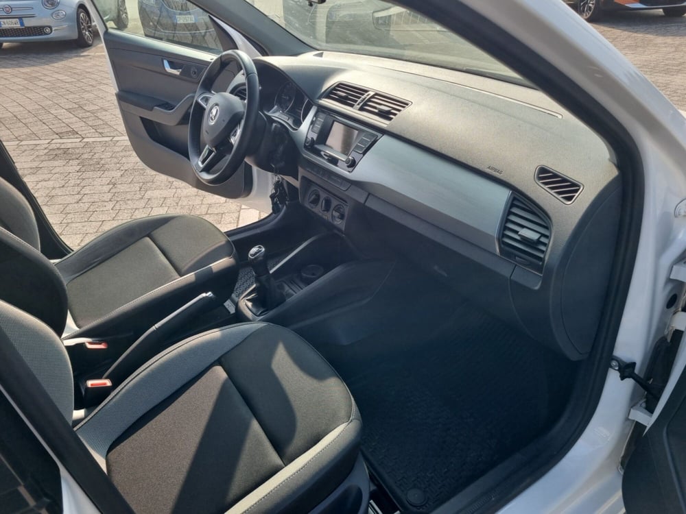 Skoda Fabia usata a Lucca (16)