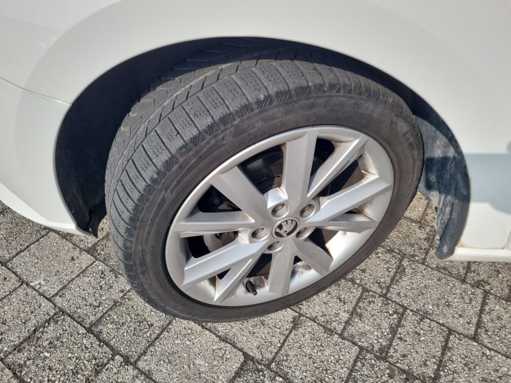 Skoda Fabia usata a Lucca (18)