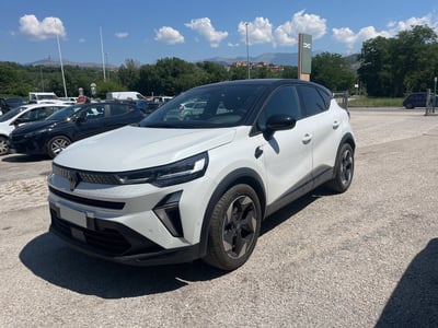 Renault Captur Full Hybrid E-Tech 145 CV Techno del 2024 usata a L&#039;Aquila