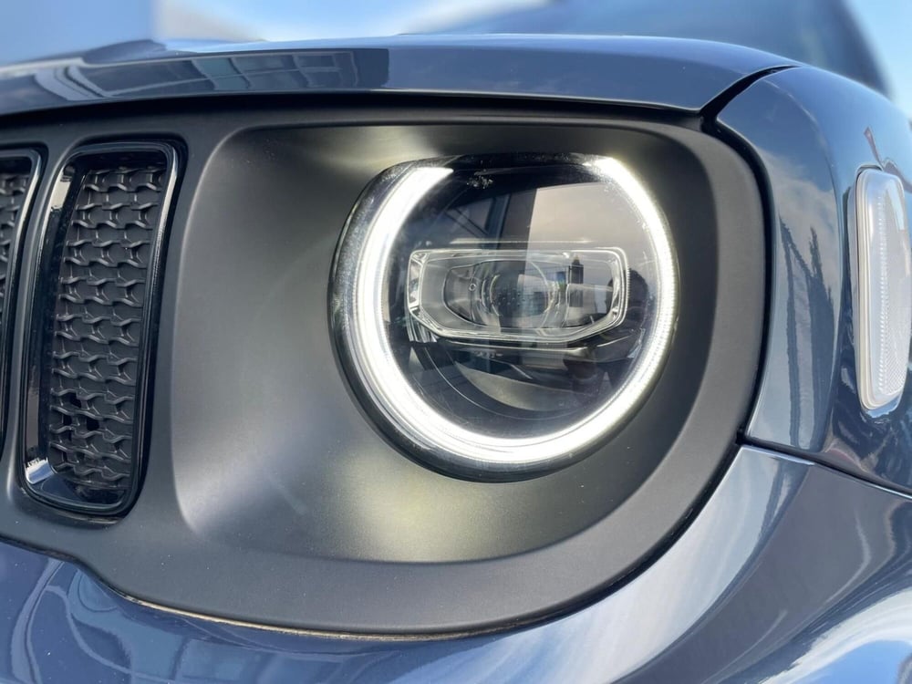 Jeep Renegade nuova a Ancona (10)