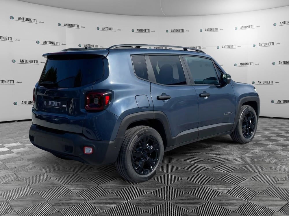 Jeep Renegade nuova a Ancona (5)