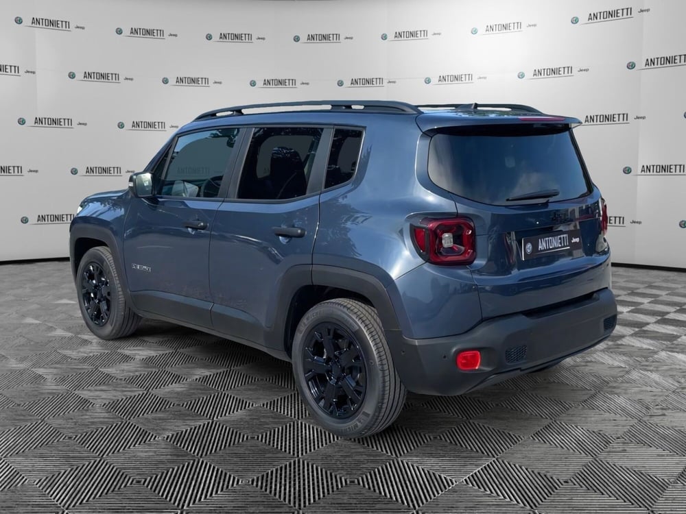 Jeep Renegade nuova a Ancona (7)