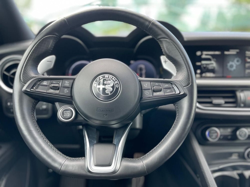 Alfa Romeo Stelvio usata a Ancona (13)