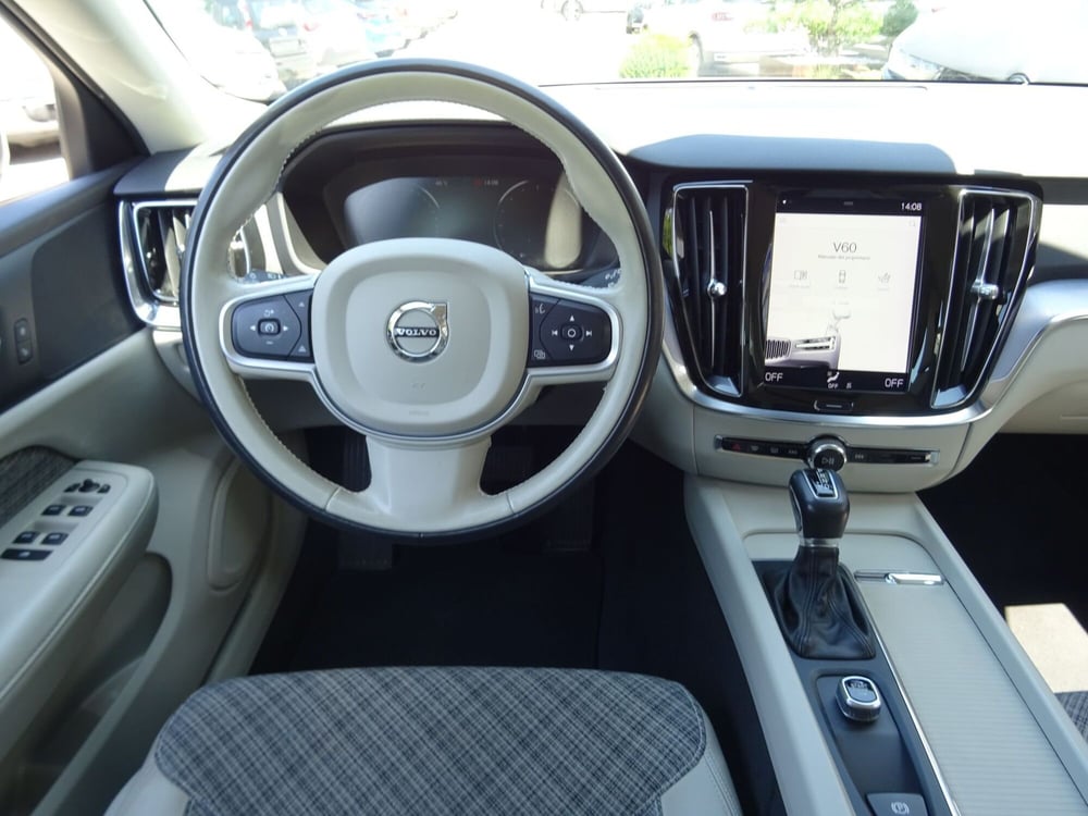 Volvo V60 usata a Venezia (14)