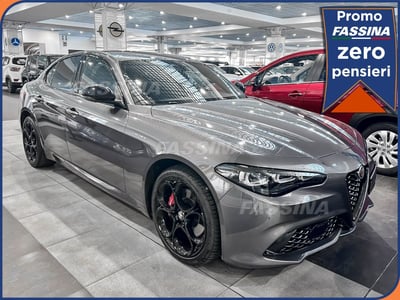 Alfa Romeo Giulia 2.0 Turbo 280 CV AT8 AWD Q4 Veloce del 2024 usata a Milano