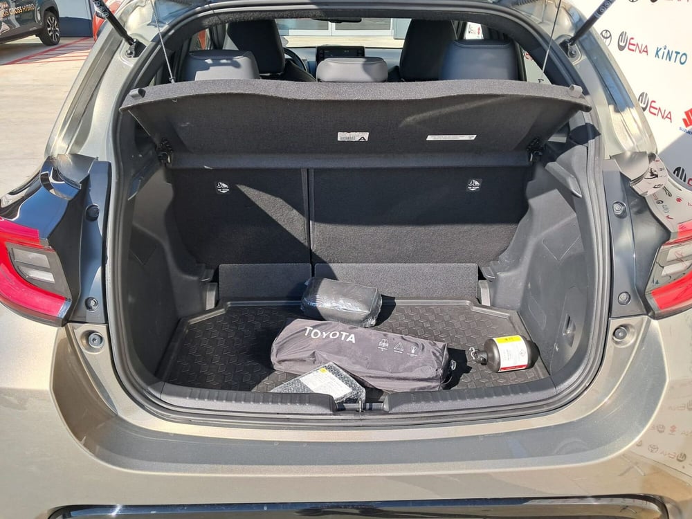 Toyota Yaris usata a Cagliari (9)
