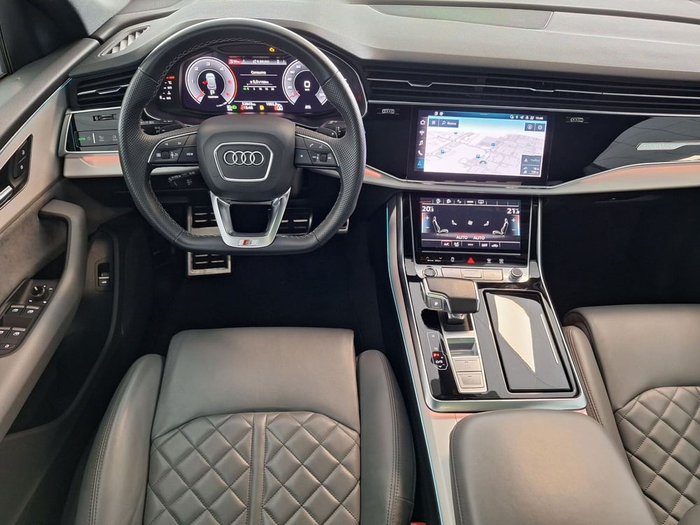 Audi Q8 usata a Modena (12)