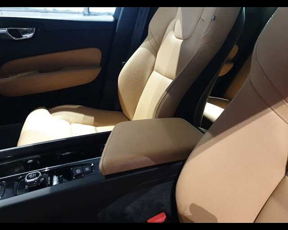 Volvo XC60 usata a Cuneo (14)
