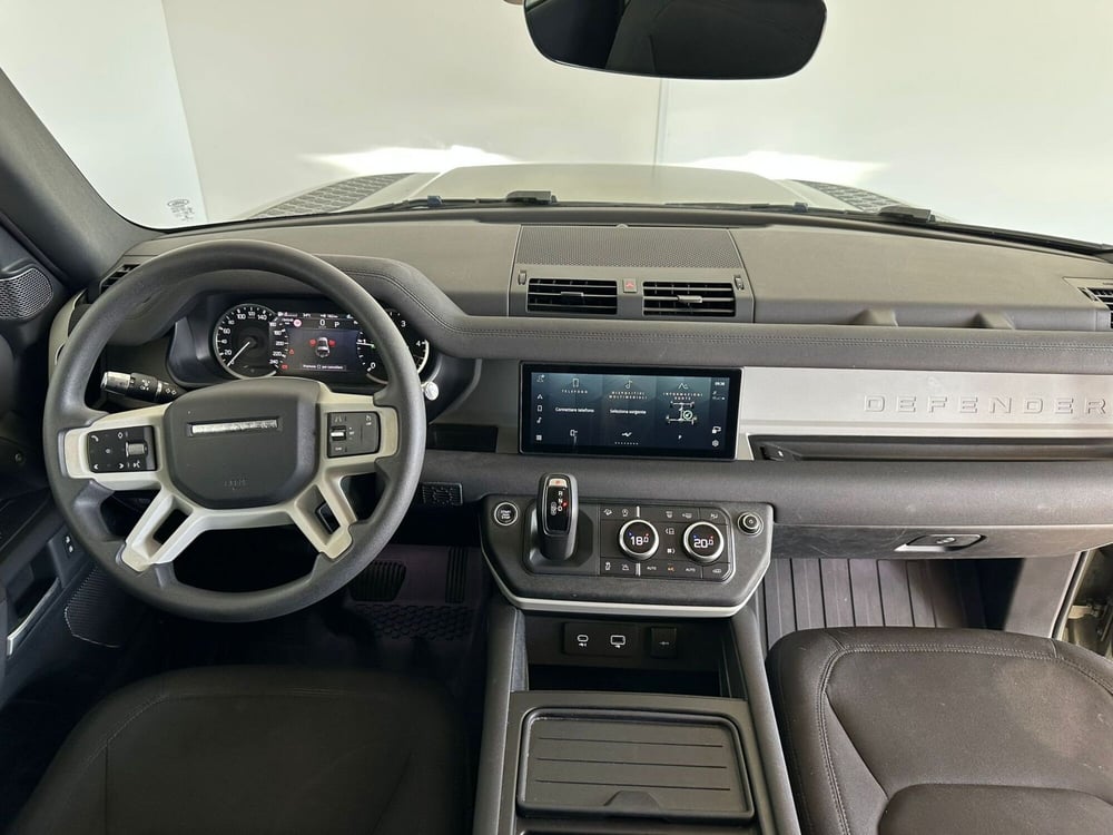 Land Rover Defender usata a Modena (4)