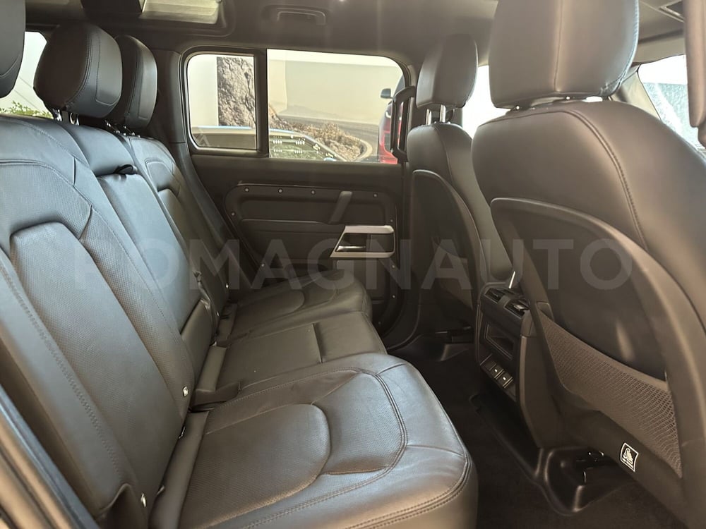Land Rover Defender usata a Forlì-Cesena (12)