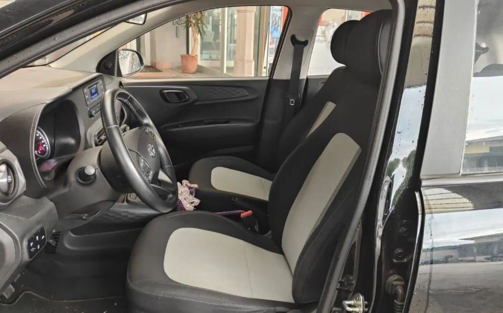 Hyundai i10 usata a Latina (5)