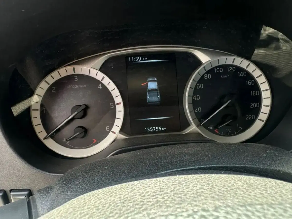 Nissan Navara usata a Latina (8)