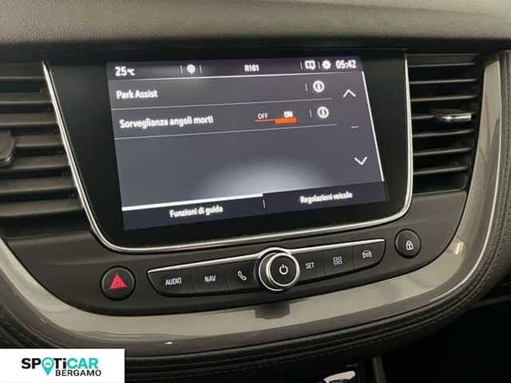 Opel Grandland X usata a Bergamo (9)