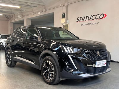 Peugeot 2008 BlueHDi 130 S&amp;S EAT8 GT Pack del 2022 usata a Verona