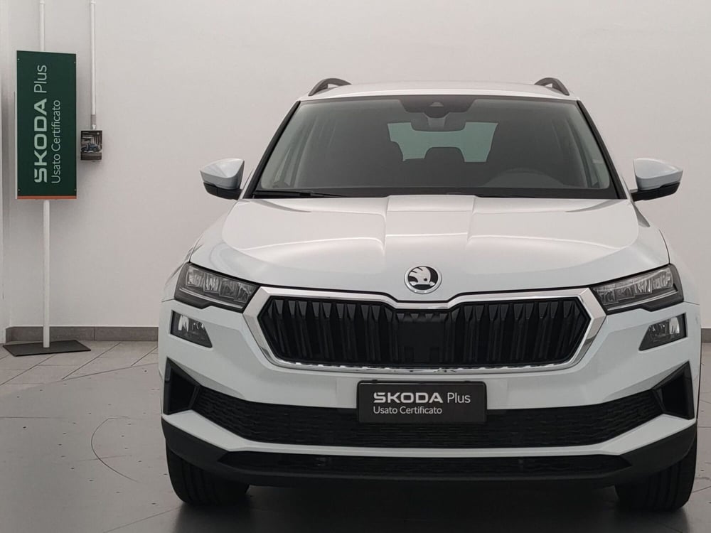 Skoda Karoq nuova a Varese (2)