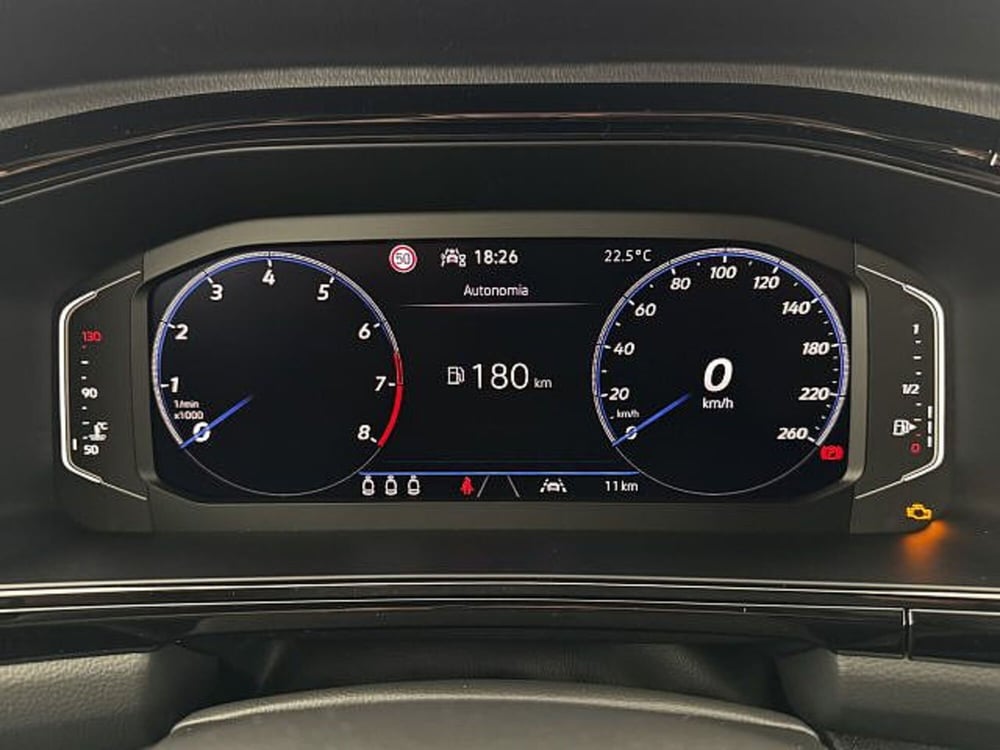 Volkswagen T-Roc nuova a Vicenza (14)