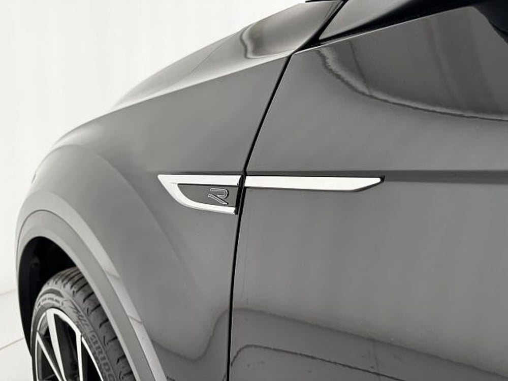 Volkswagen T-Roc nuova a Vicenza (7)