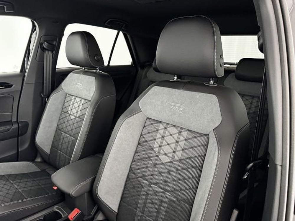 Volkswagen T-Roc nuova a Vicenza (9)
