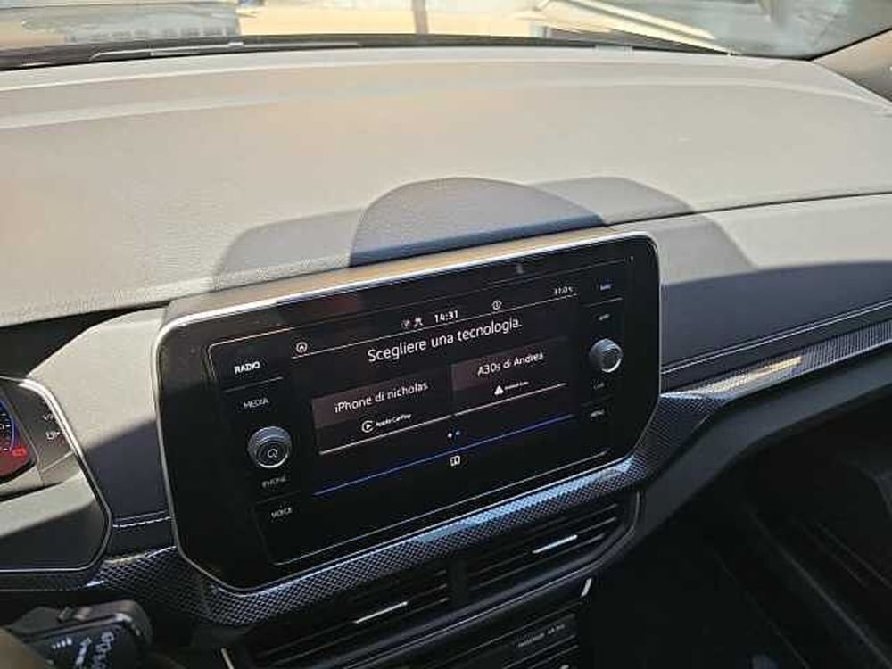 Volkswagen T-Cross usata a Lecco (20)