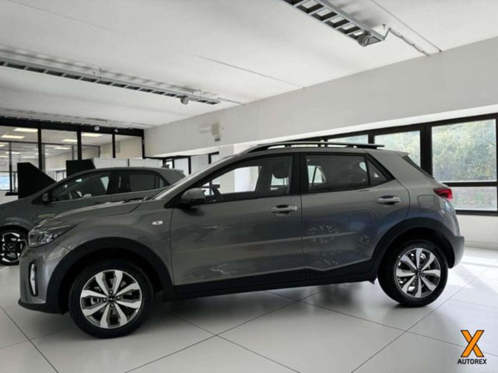 Kia Stonic nuova a Varese (5)